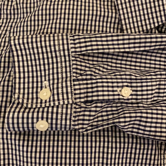 H&M Men’s Woven Mini Checkered blue and white buttoned dress shirt - Picture 3 of 4